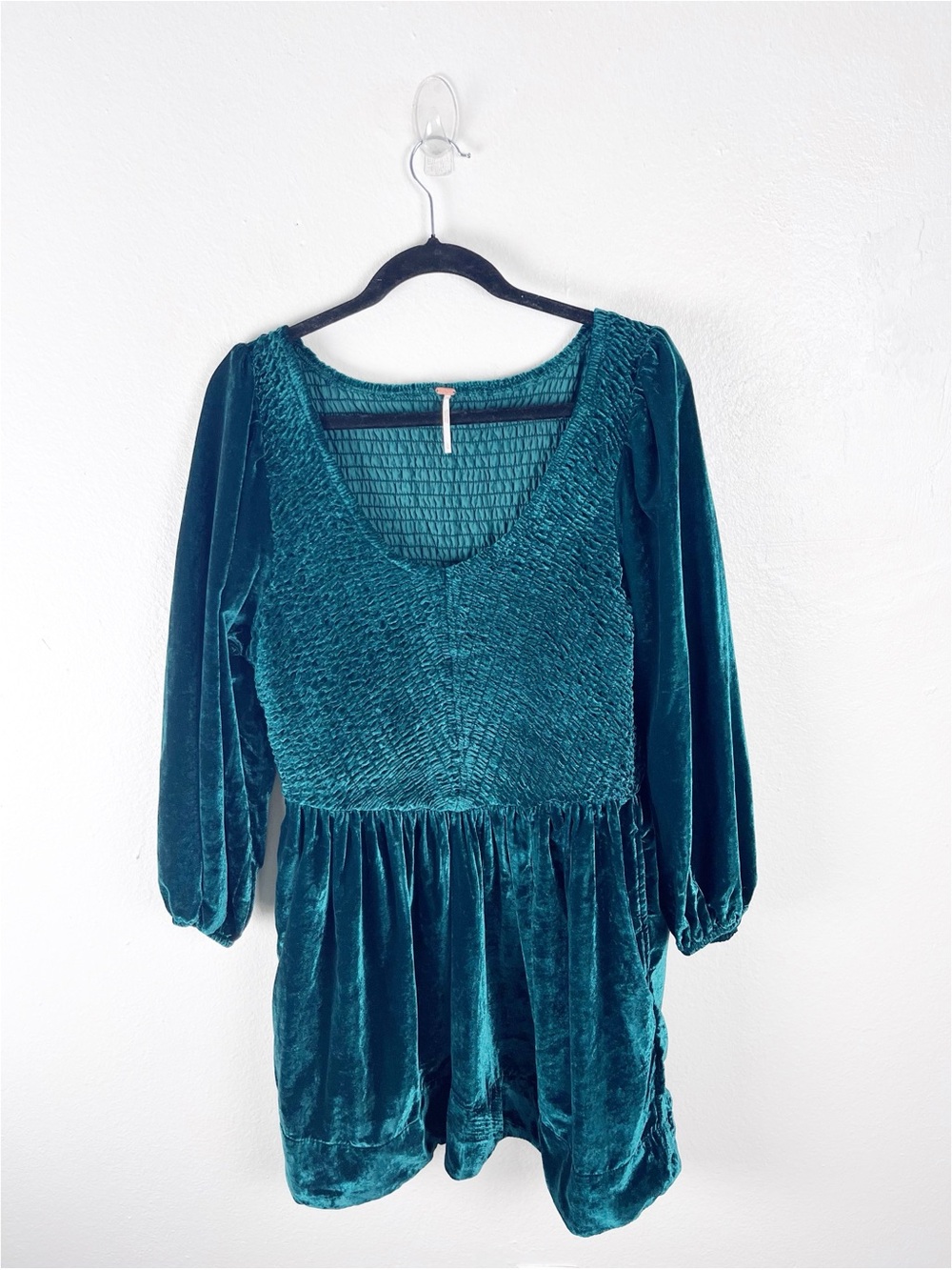 FREE PEOPLE Farrier Green Velvet Smocked Bodice Puff Sleeves Dress Size Large